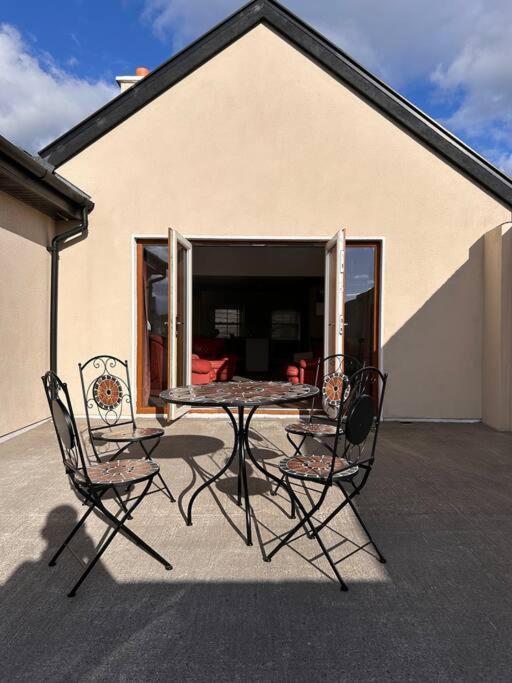 The Parlour Cottage Galway Exterior foto